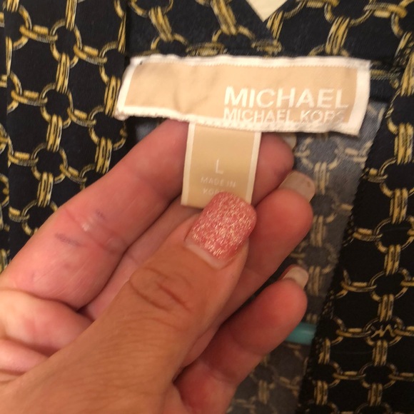 Beautiful MK blouse - Picture 1 of 4